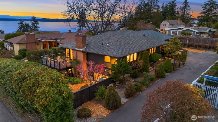 Property Photo:  2426 NW 201st Place  WA 98177 