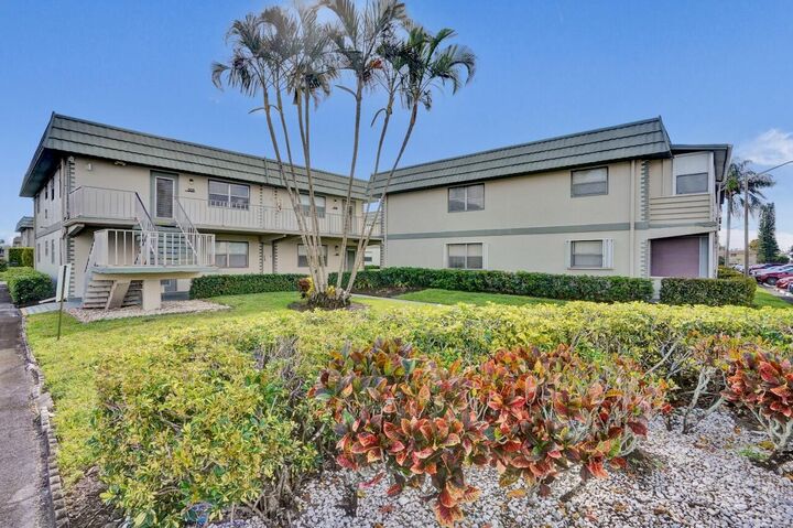 Property Photo: 505 Monaco K FL 33446