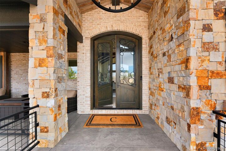 Property Photo:  843 Diamond Ridge Circle  CO 80108 