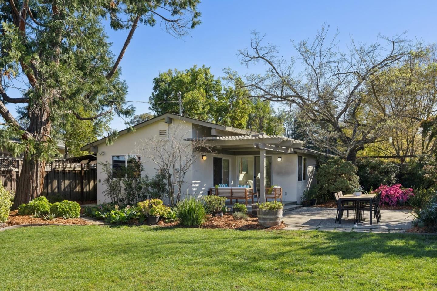 Property Photo:  13577 Myren Drive  CA 95070 