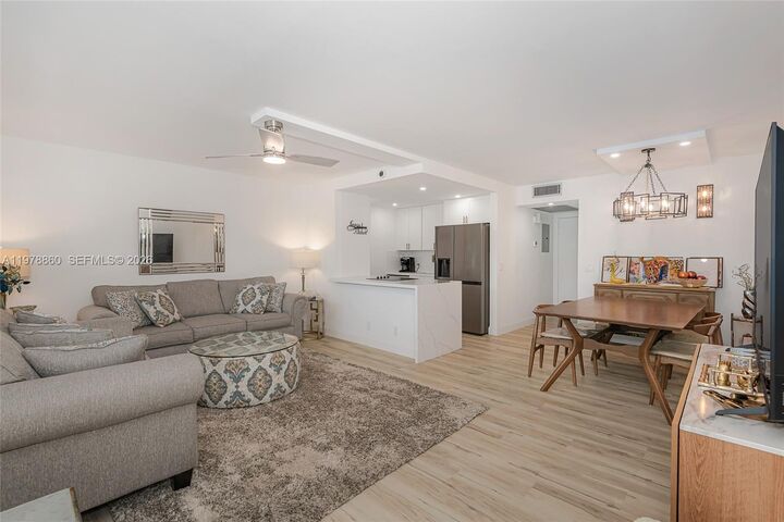 Property Photo:  300 SW 134th Way 212E  FL 33027 