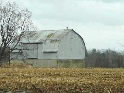 Photo de la propriété:  3329 11 Line  ON L3Z 3N5 