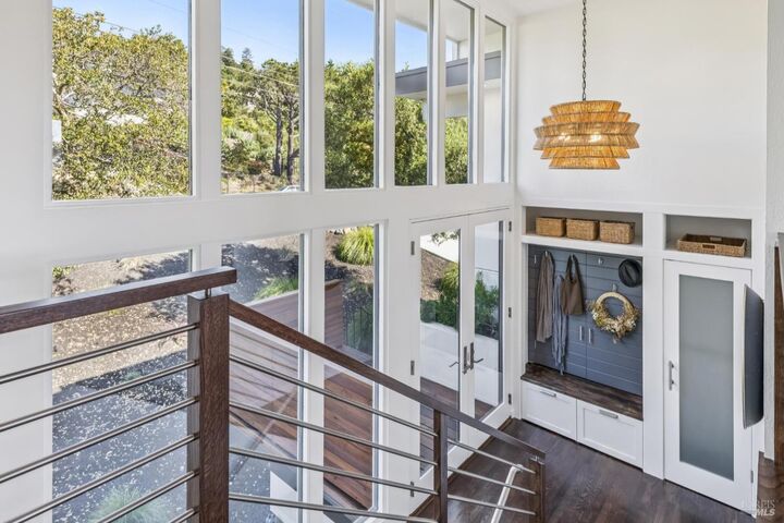 Property Photo:  36 Bonnie Banks Way  CA 94901 