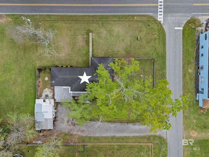 Property Photo: 21897 Broad Street AL 36576