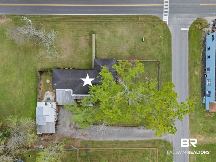 Property Photo:  21897 Broad Street  AL 36576 
