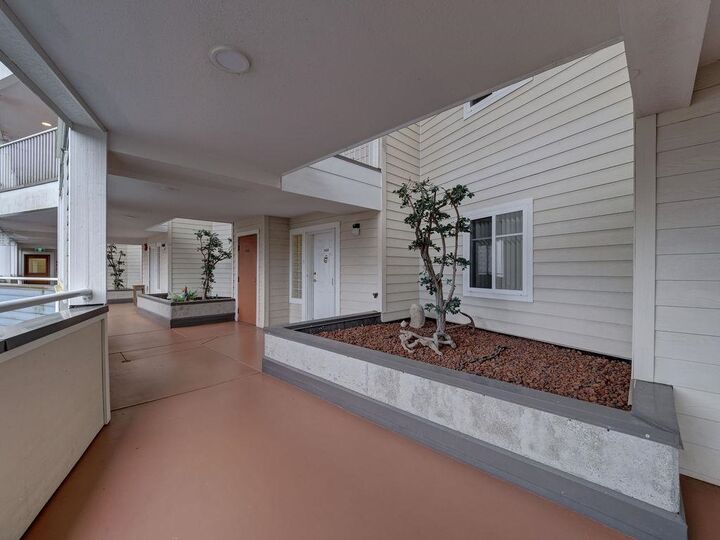 Property Photo: 5470 Inlet Avenue 103 BC V7Z 0H4