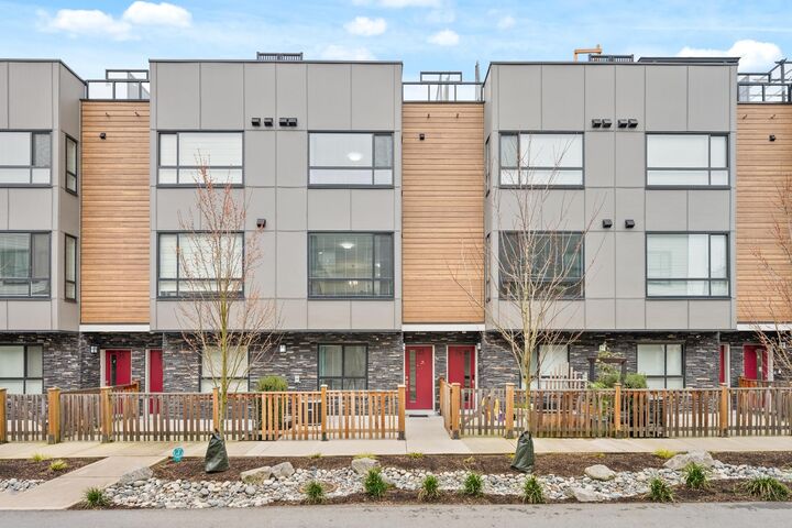 Property Photo: 19631 55A Avenue 23 BC V3A 0L5