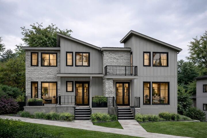 7225 Hudson Street — photo 1