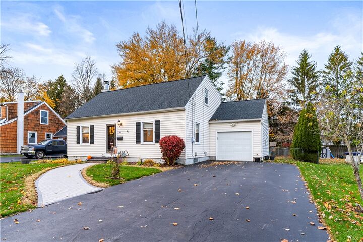 Property Photo:  46 Country Lane  NY 14526 