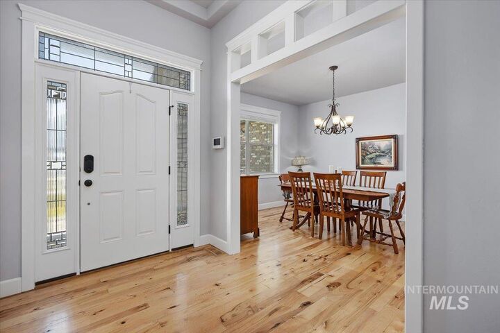 Property Photo: 1709 N McKinley St ID 83338