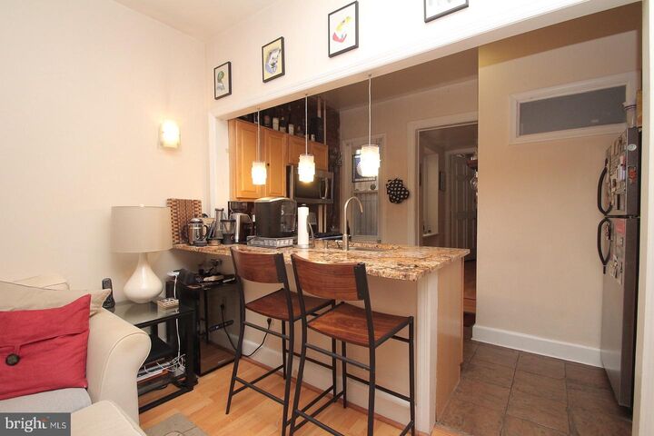 Property Photo:  511 S 17th Street 1  PA 19146 