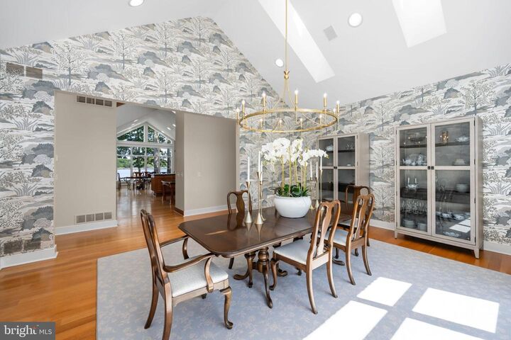 Property Photo:  3021 Bennett Point Road  MD 21658 