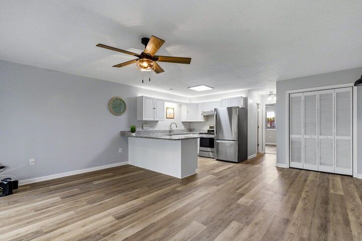 Property Photo:  500 Fairway Ln. 8M  SC 29588 