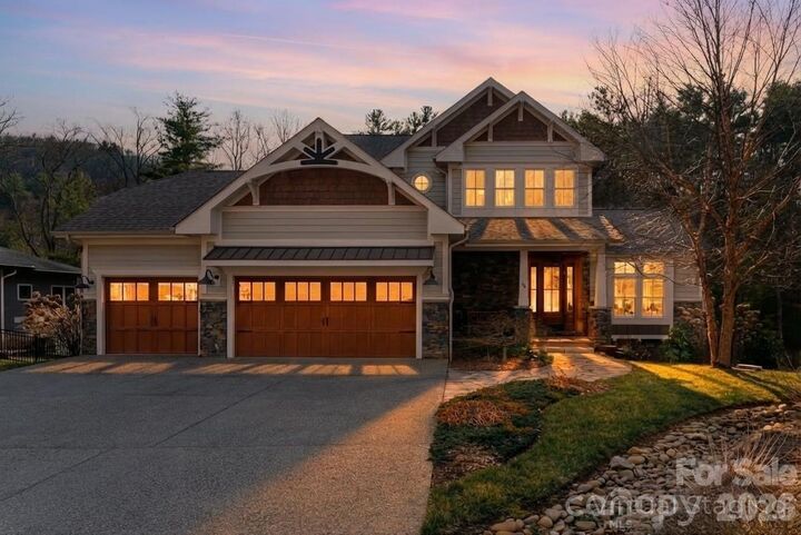 Property Photo:  14 Twinflower Trail  NC 28804 