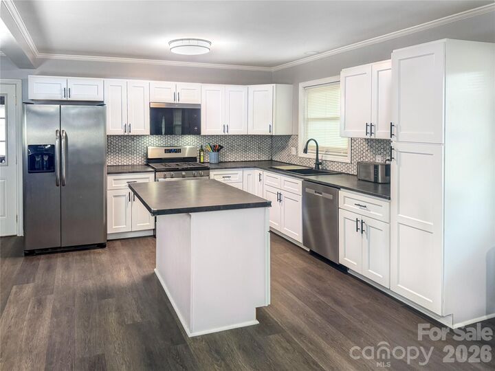 Property Photo:  2044 Helen Drive  NC 28054 