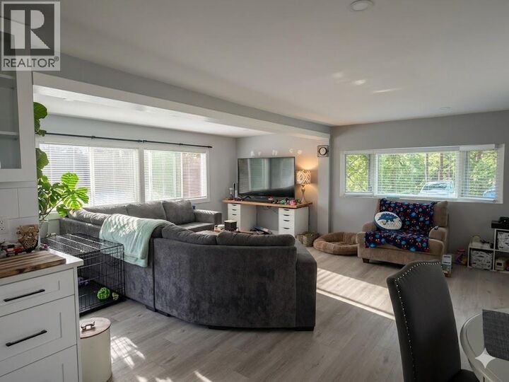 Property Photo:  1860 Boucherie Road 102  BC V4T 2A3 