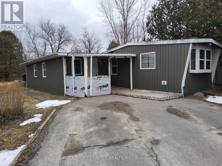 Property Photo:  49 Hillview Drive  ON K9A 0X9 