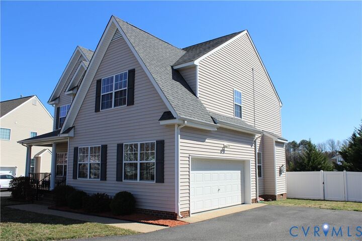 Property Photo: 2225 Thomas Kenney Drive VA 23060