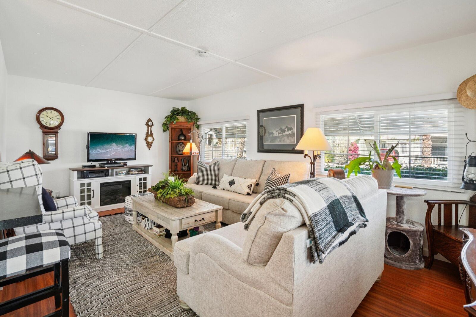 Property Photo:  454 Little Deer  CA 92234 