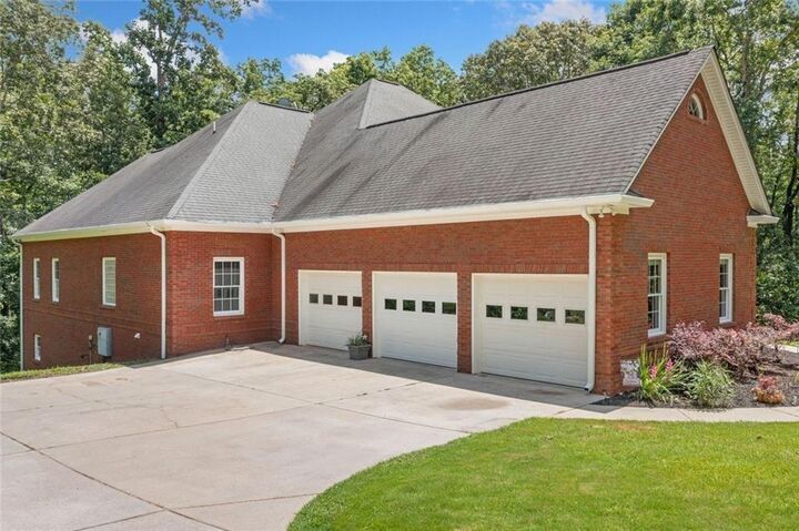 Property Photo: 106 Shalea Lane GA 30107