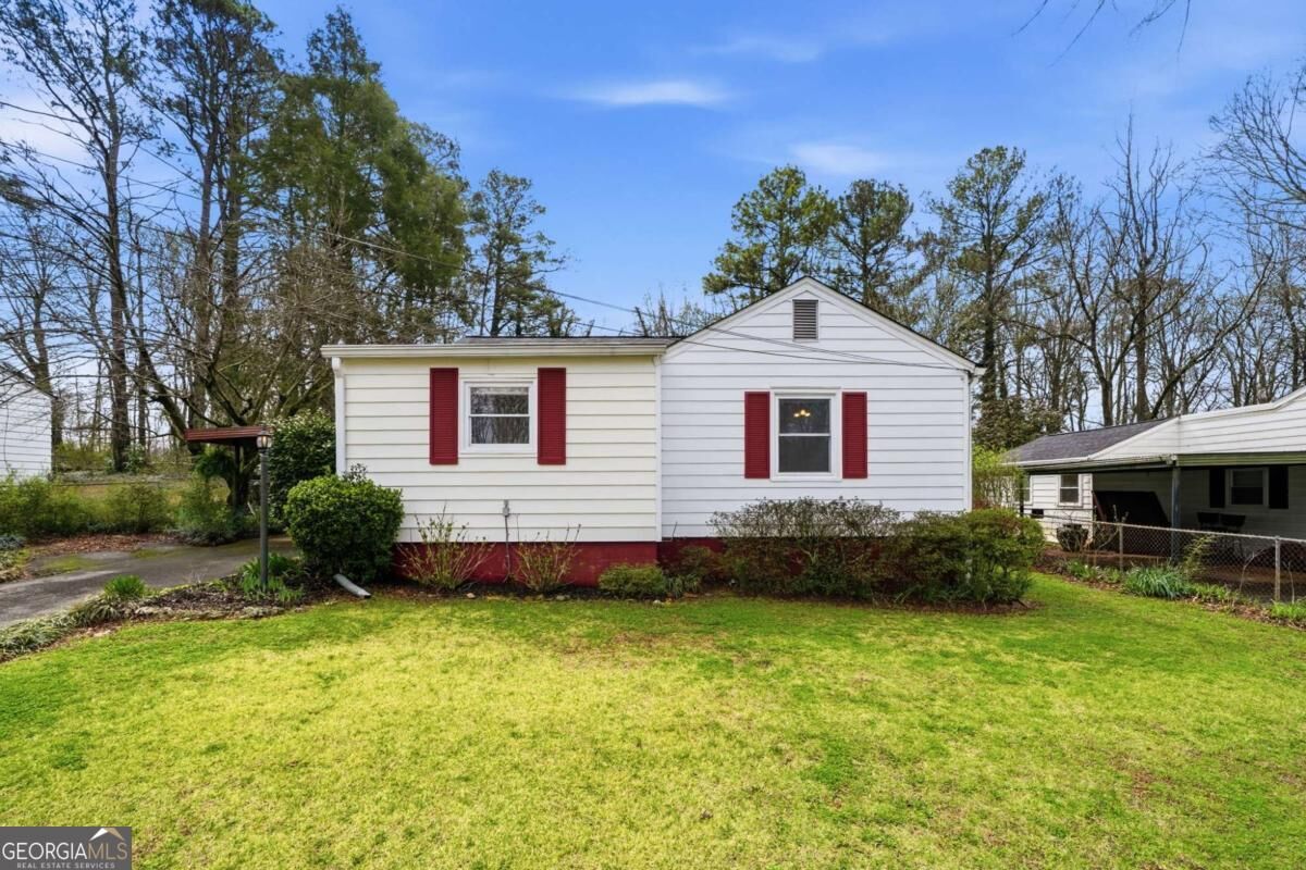 Property Photo:  316 Hicks Drive SE  GA 30060 