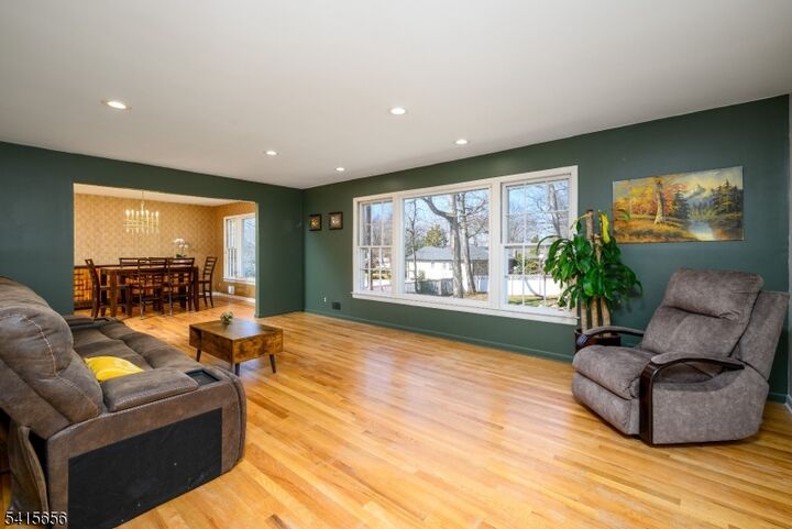 Property Photo:  3 Sylvan Ct  NJ 07039 