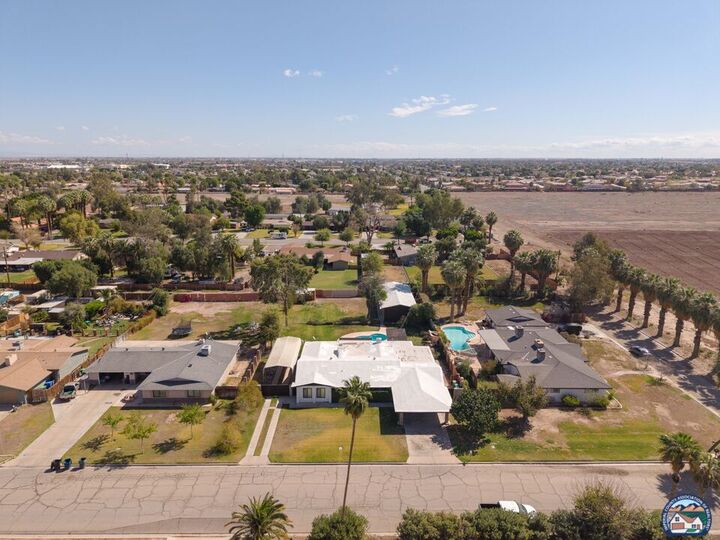 Property Photo:  435 S Glenwood Dr  CA 92243 