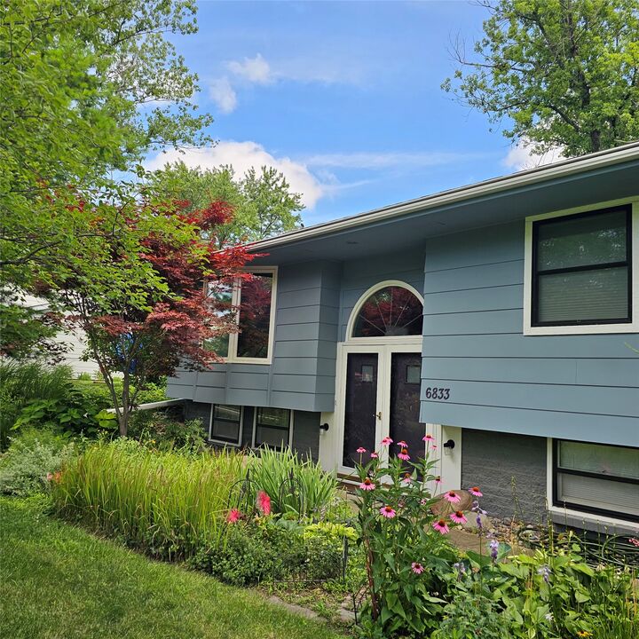 Property Photo:  6833 Coburn Lane  IA 50131 