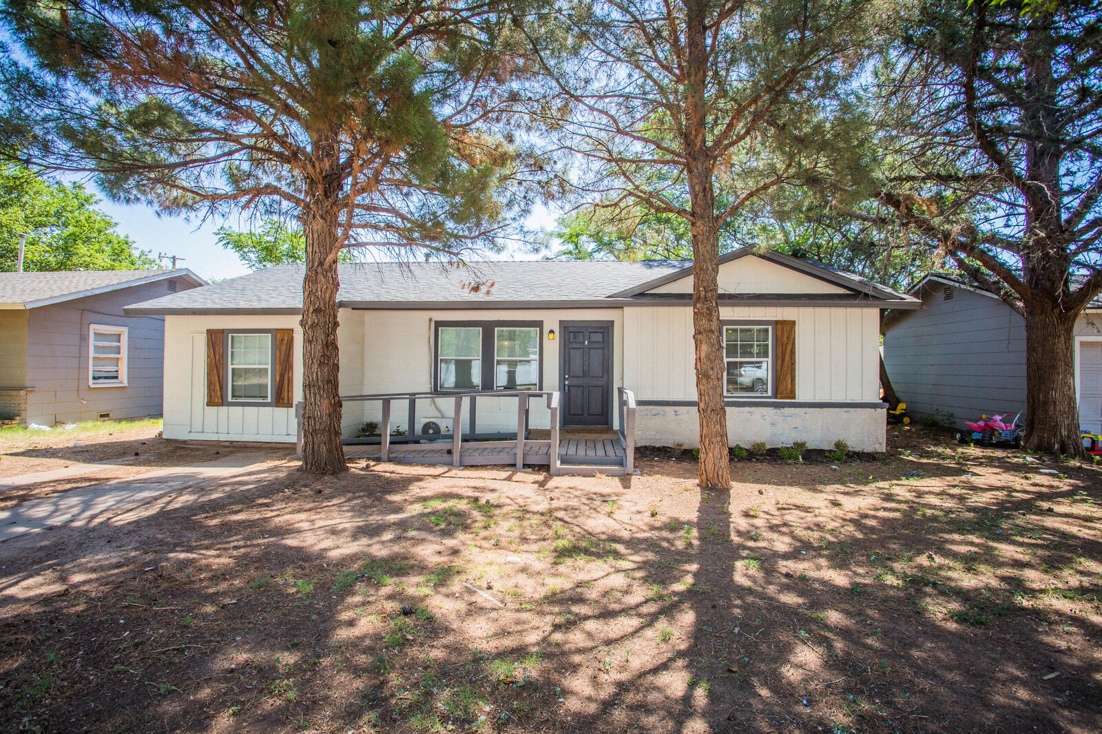 Property Photo: 4629 Elgin Avenue TX 79413