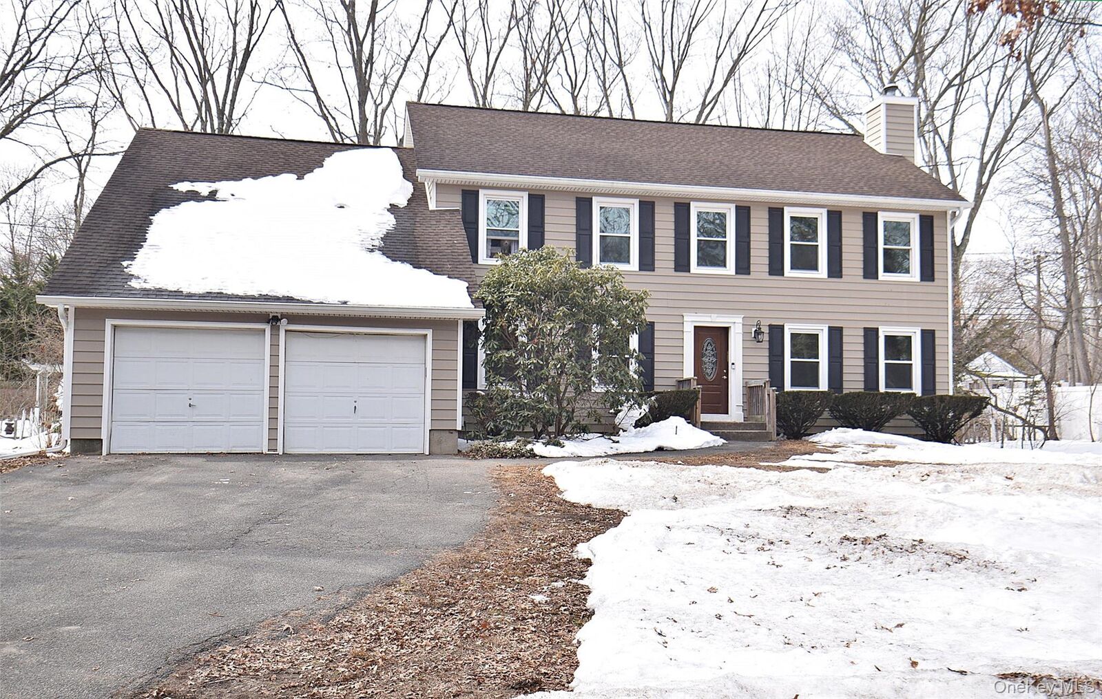 Property Photo:  338 Pond Path  NY 11733 