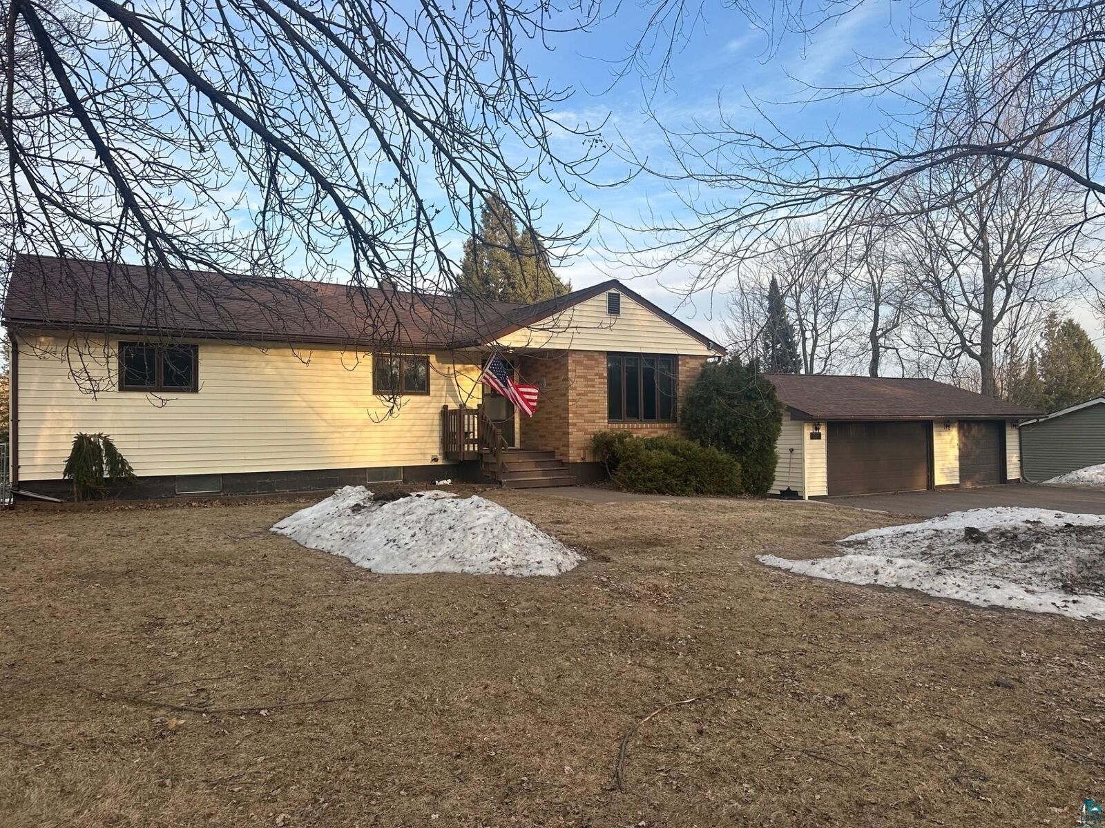 Property Photo:  1414 15th St  MN 55720 