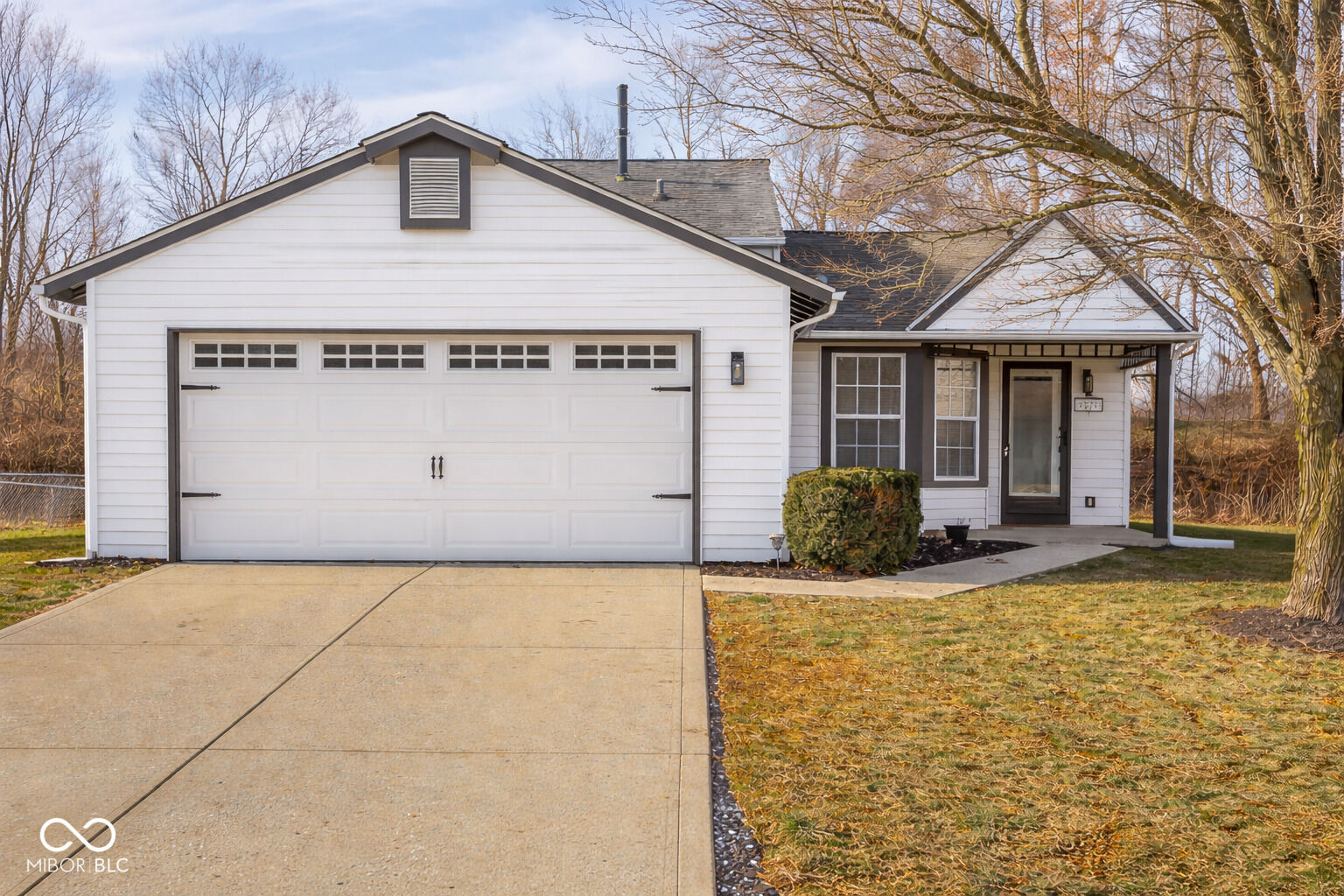 Property Photo:  8278 N Waterford Drive  IN 47201 