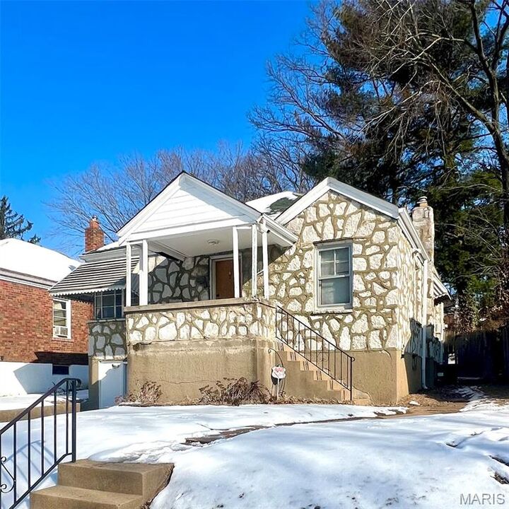 Property Photo:  6949 Claremore Drive  MO 63121 