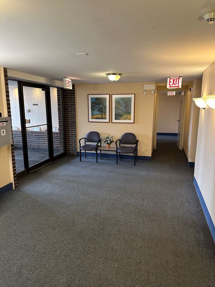 Property Photo:  4623 N Chester Avenue 311  IL 60656 