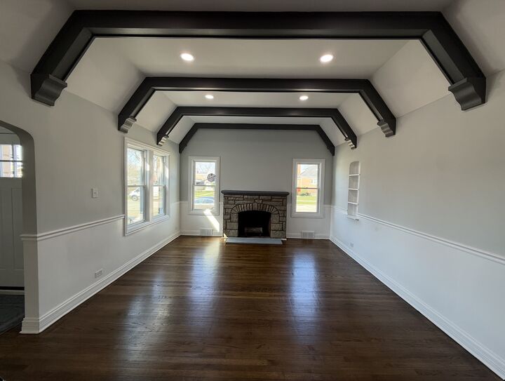 Property Photo:  8631 S Constance Avenue  IL 60617 