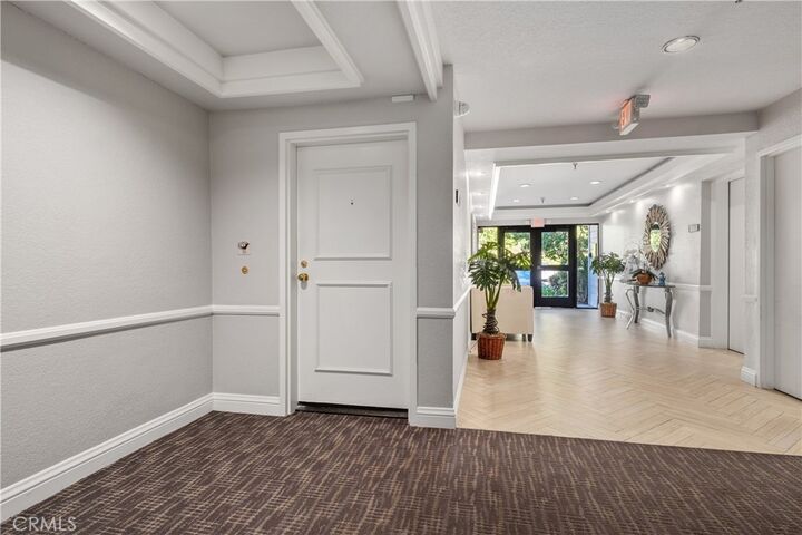 Property Photo:  280 Cagney 116  CA 92663 