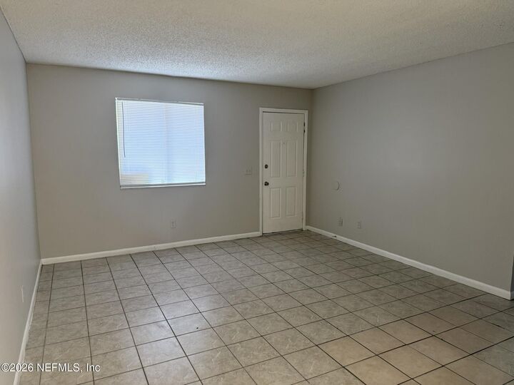 Property Photo:  5120 Westchase Court 1  FL 32210 