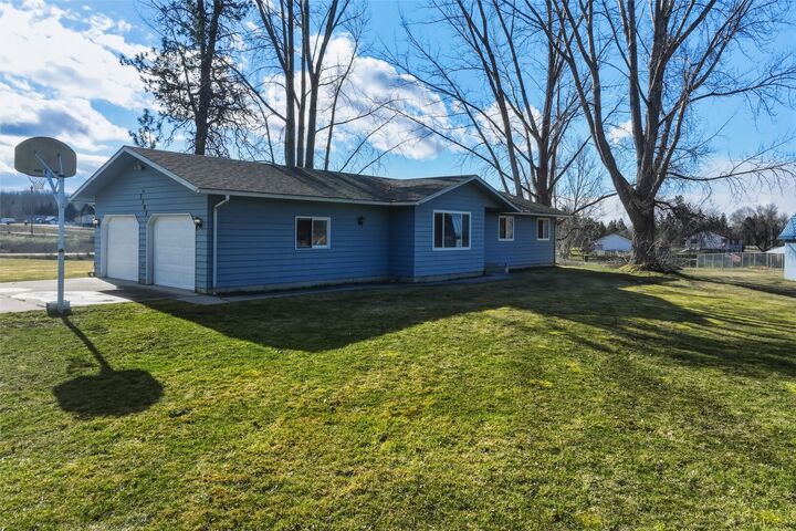 Property Photo:  5395 New Farm Way  MT 59833 