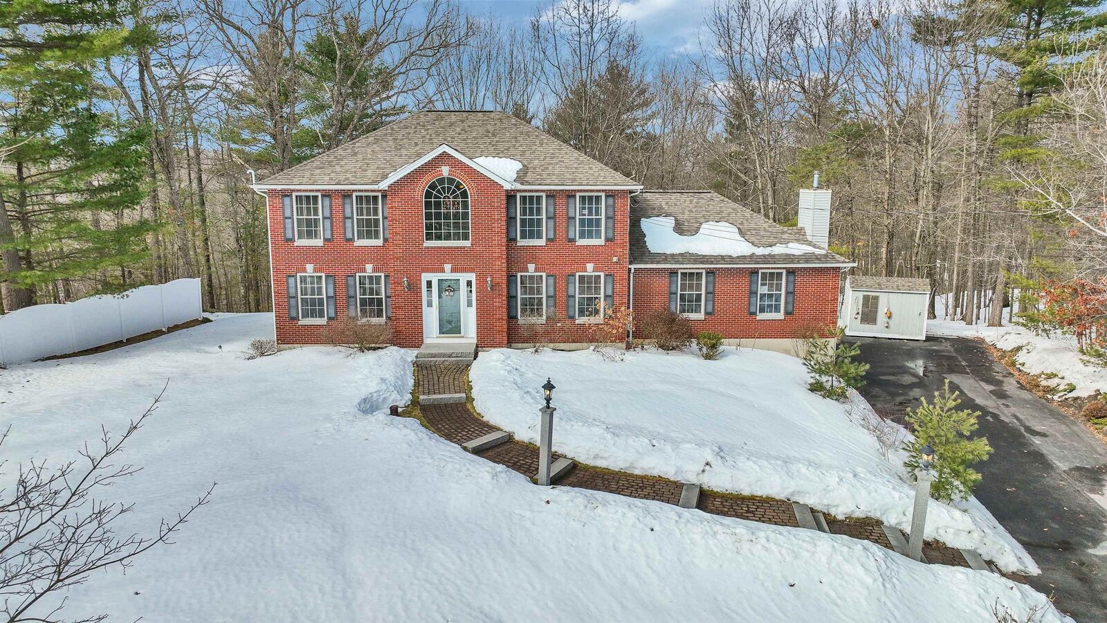 Property Photo:  9 Quarry Road  NH 03106 