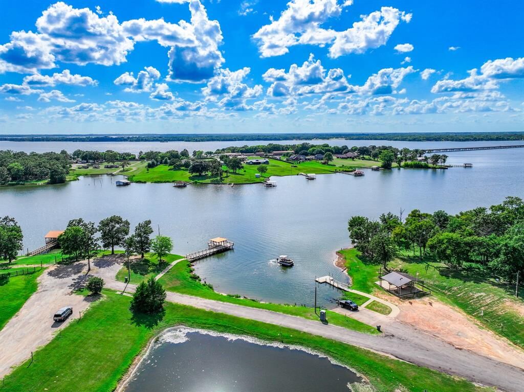 Property Photo:  154 Wapiti  TX 75783 