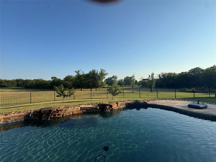 Property Photo: 205 Sundance Court TX 75189