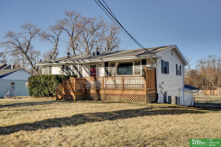 Property Photo:  2538 N 75 Street  NE 68134 