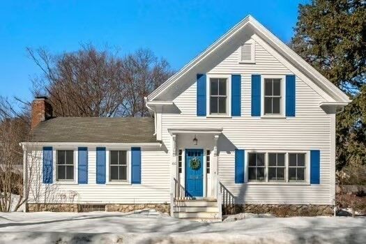 Property Photo: 103 Oak St MA 01867