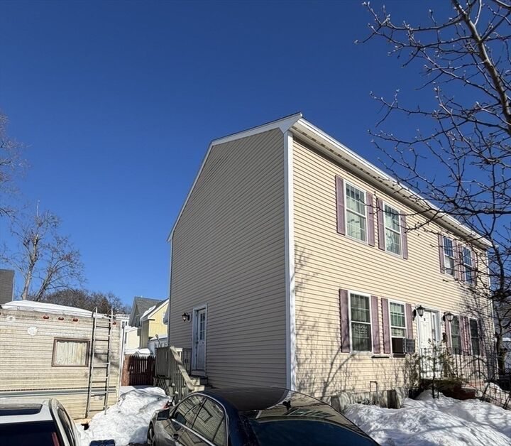 Property Photo:  18 Clinton St  MA 01902 