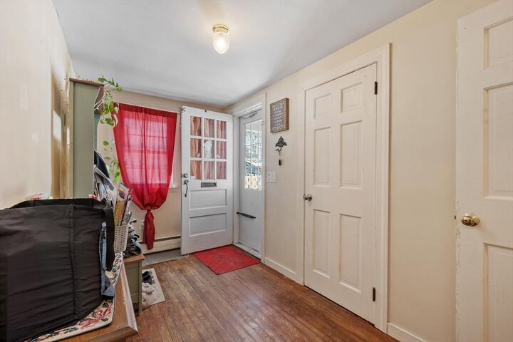 Property Photo: 100 Burncoat St MA 01605