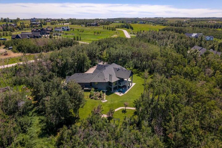 Property Photo: 274097 Havens Gate E AB T1S 4Y7