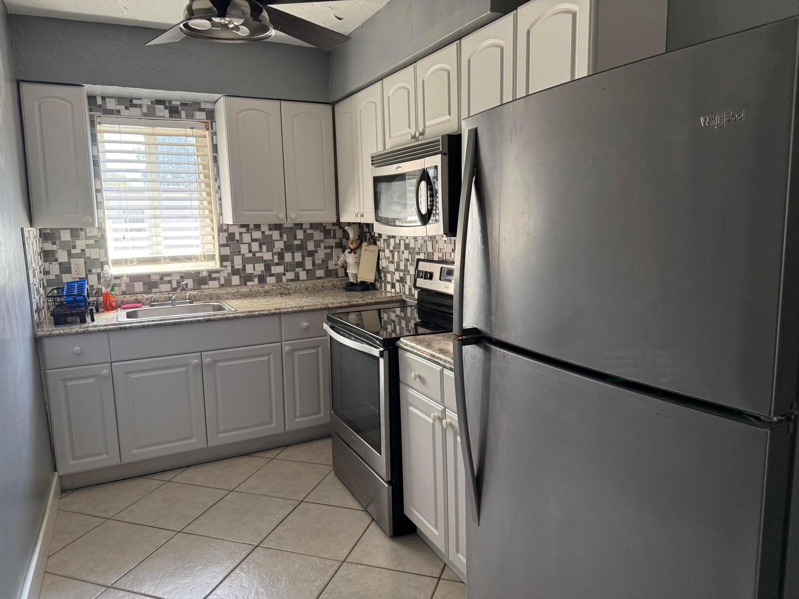 Property Photo:  1332 NW 5th  FL 33311 