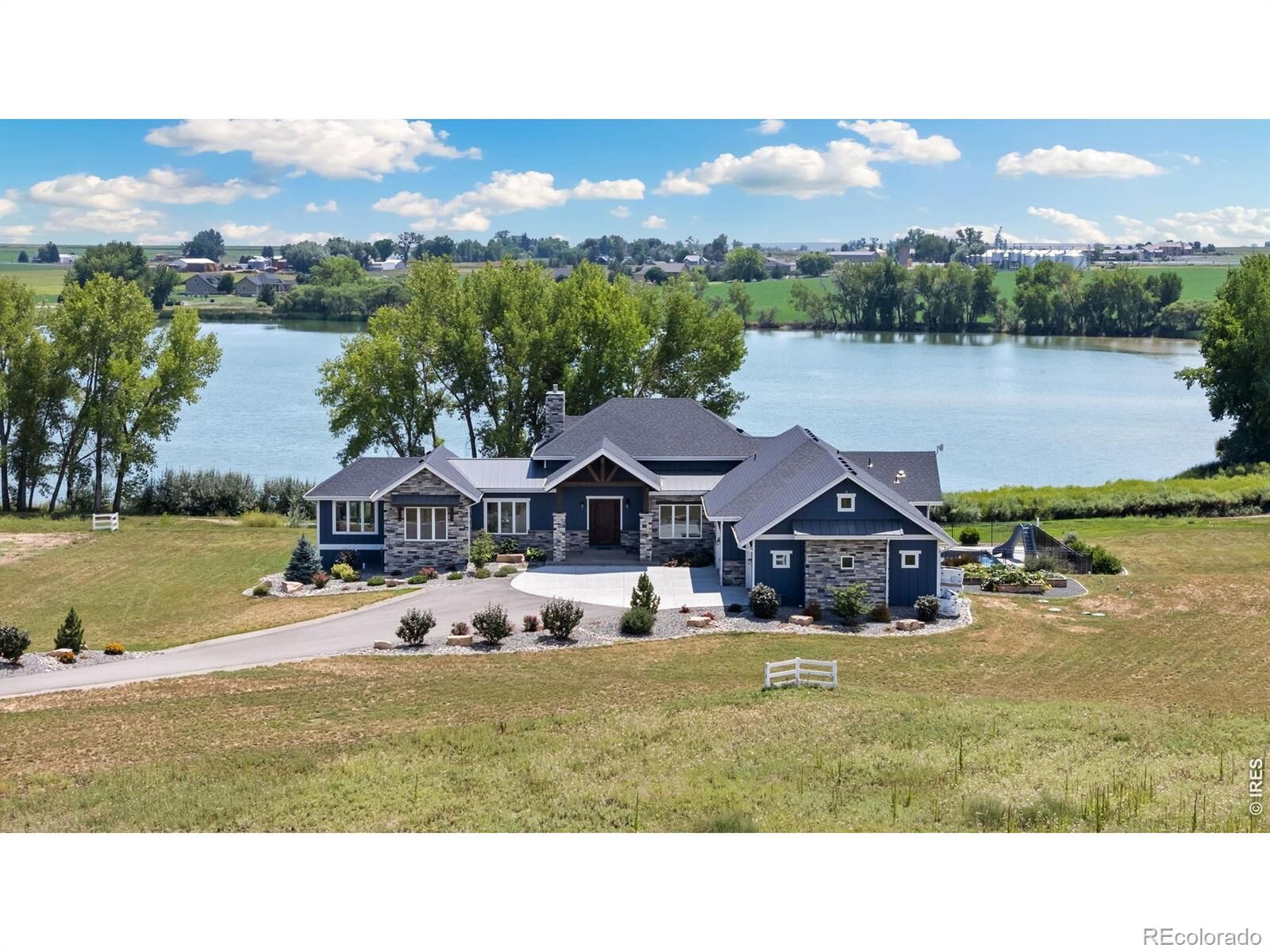 Property Photo:  3324 Fox Crossing Place  CO 80537 