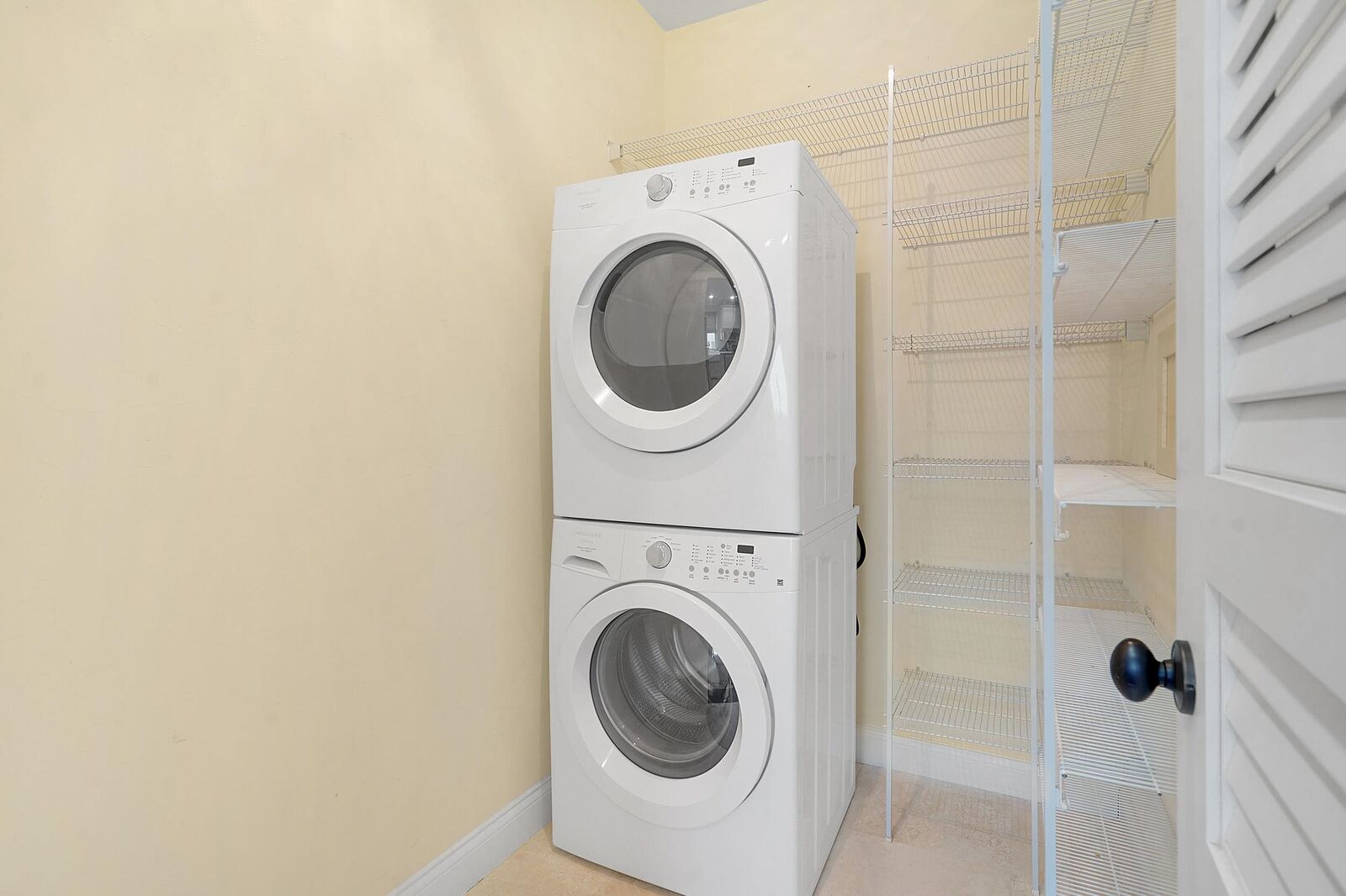 Property Photo: 28 Seascape Cir FL 32080