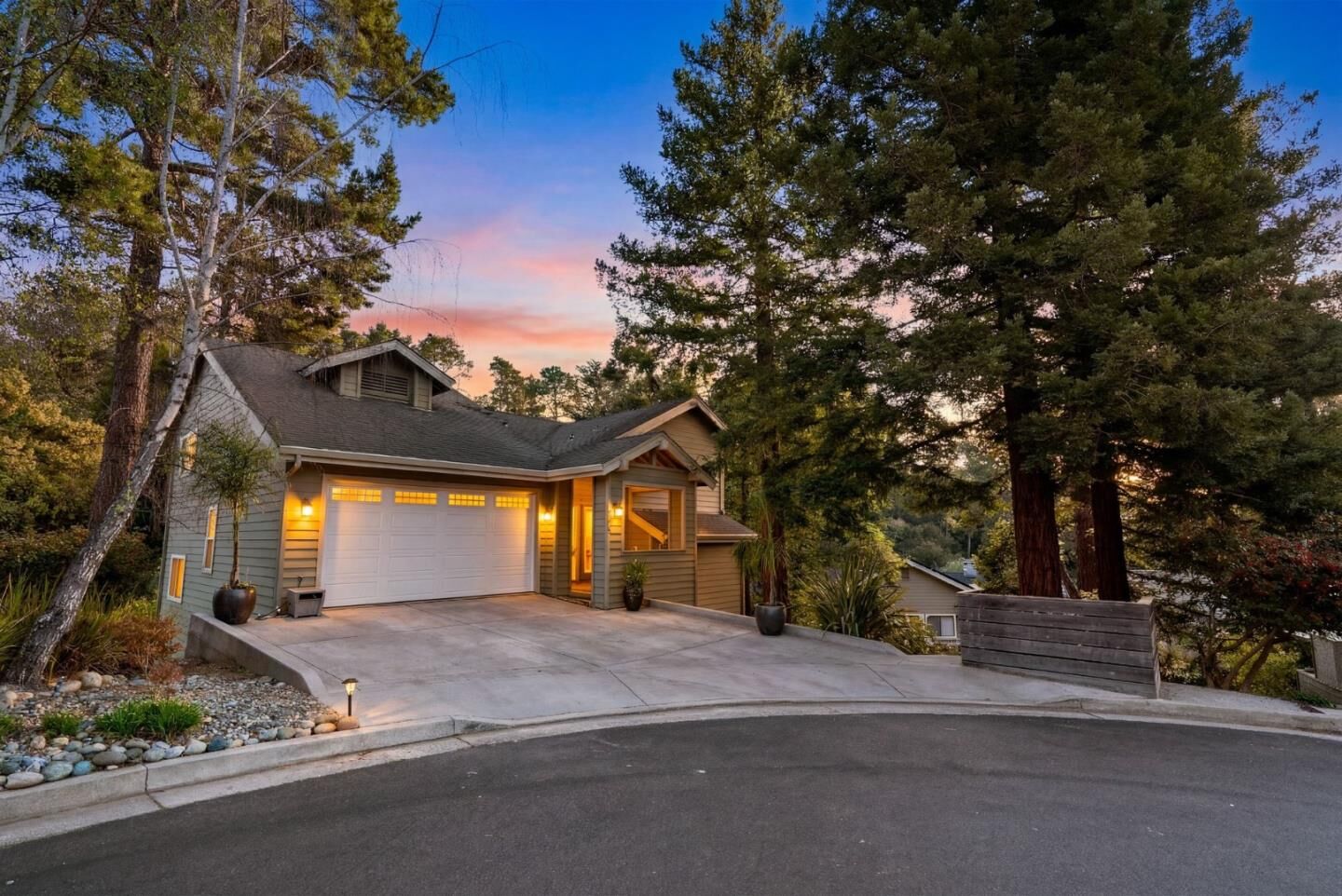 Property Photo:  105 Dunsmuir Court  CA 95003 